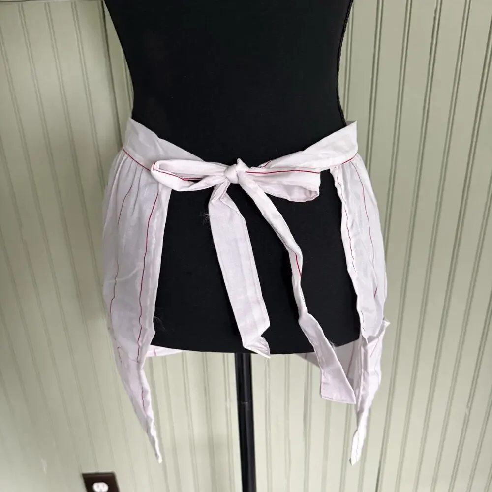 Vtg Hostess Half Apron White Red MCM 50s Pocket Retro Tie Trad Cottage Christmas